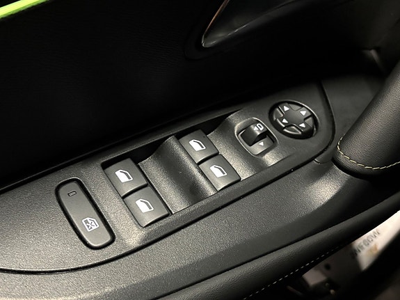 Peugeot 2008 17 of 22