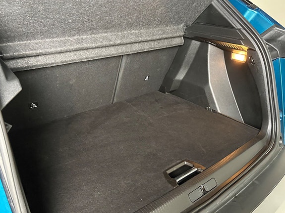 Peugeot 2008 7 of 22