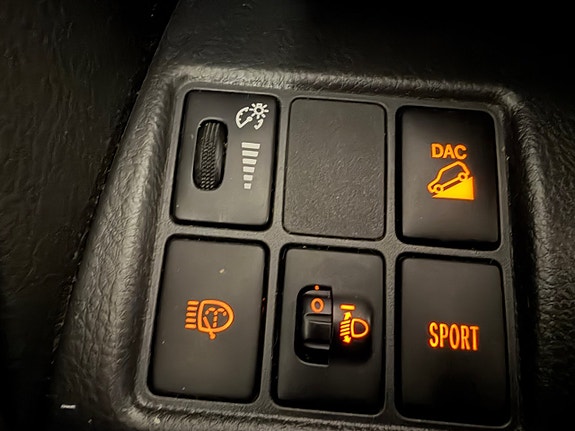 Toyota RAV4 14 of 18