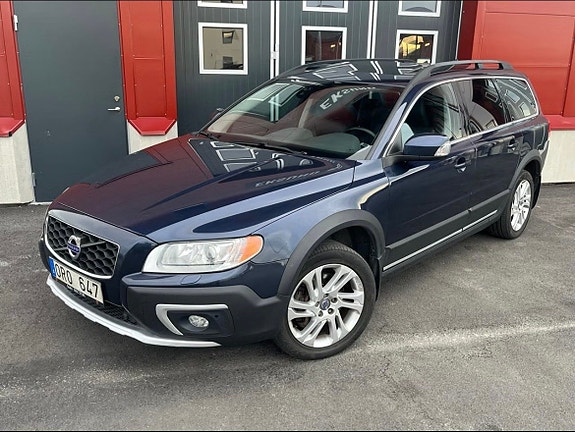 Volvo XC70 3 of 22