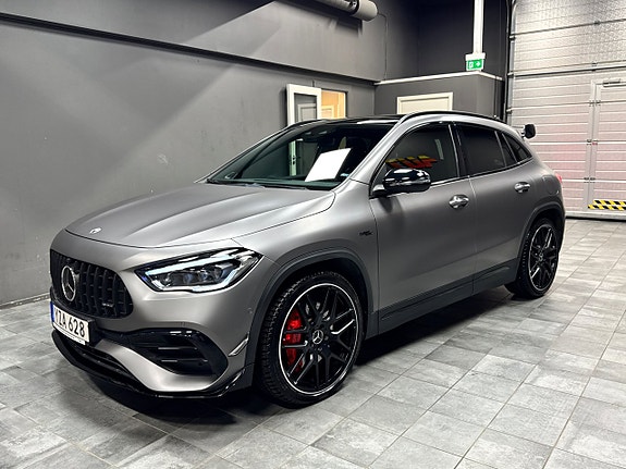 Mercedes-Benz GLA250+ 5 of 16