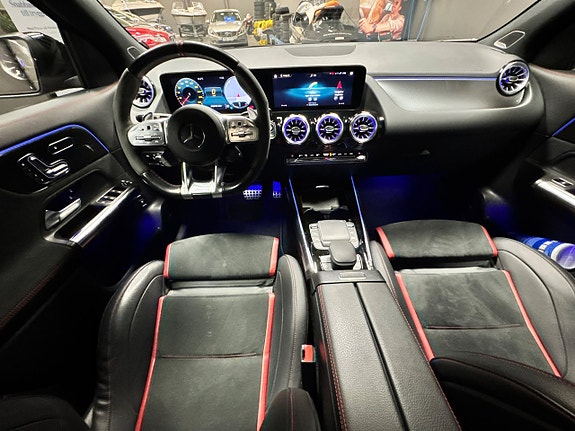 Mercedes-Benz GLA250+ 8 of 16