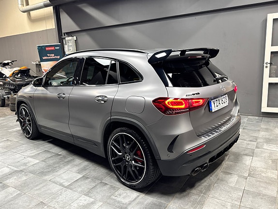 Mercedes-Benz GLA250+ 4 of 16