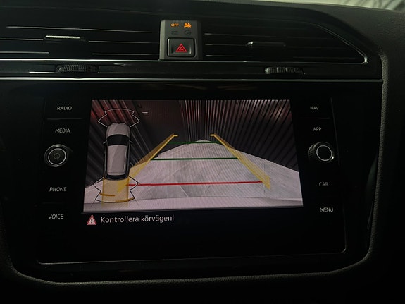 Volkswagen Tiguan 22 of 23