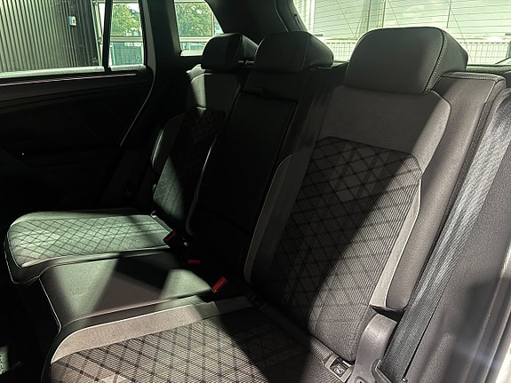 Volkswagen Tiguan 19 of 23