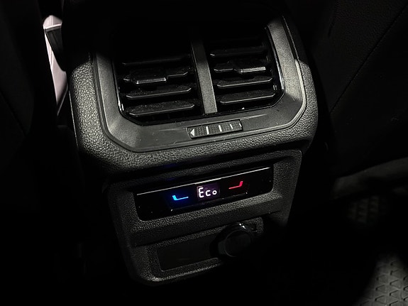 Volkswagen Tiguan 21 of 23