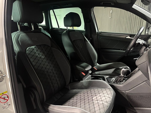Volkswagen Tiguan 18 of 23