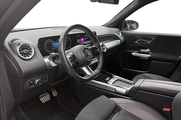 Mercedes-Benz GLB220 d 8 of 13