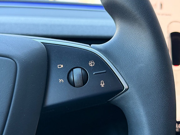 Tesla Model 3 24 of 26