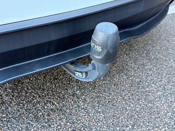 Tesla Model 3 19 of 26