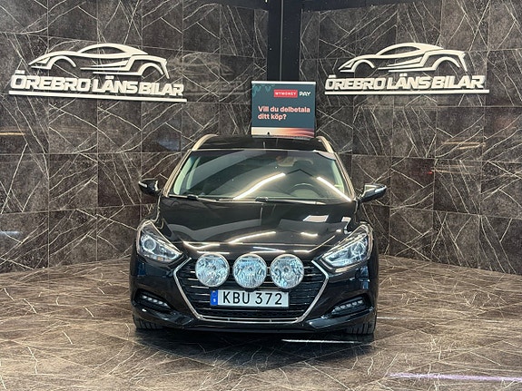 Hyundai i40 2 of 27