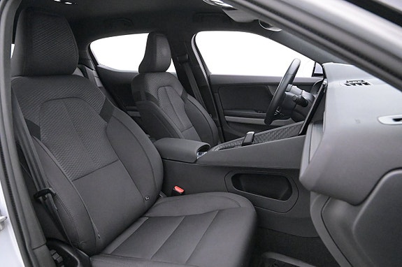 Polestar 2 13 of 27
