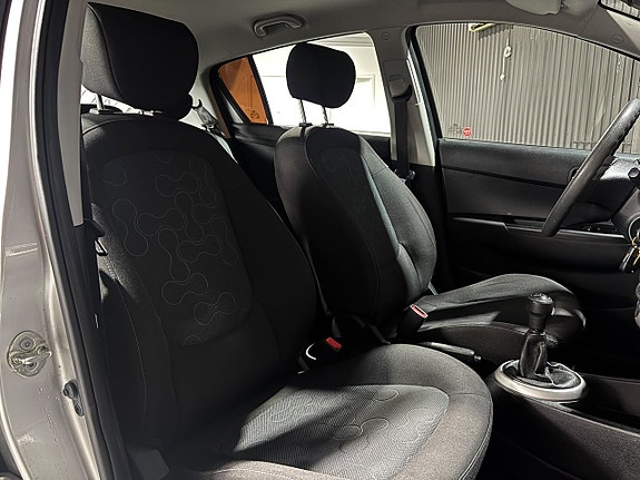 Hyundai i20 14 of 16