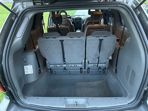 Chrysler Grand Voyager 14 of 25