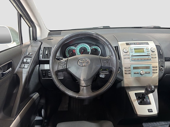 Toyota Corolla Verso 9 of 20