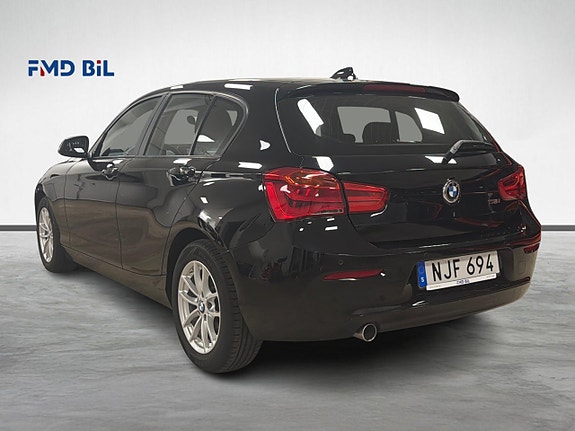 BMW 118i 7 of 30
