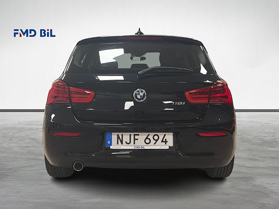 BMW 118i 6 of 30