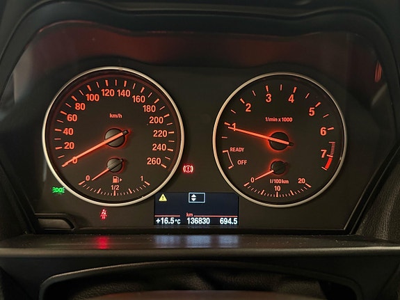 BMW 118i 14 of 30