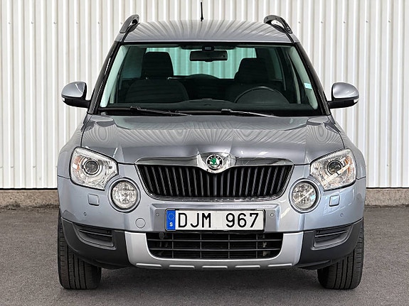 Skoda Yeti 2 of 20