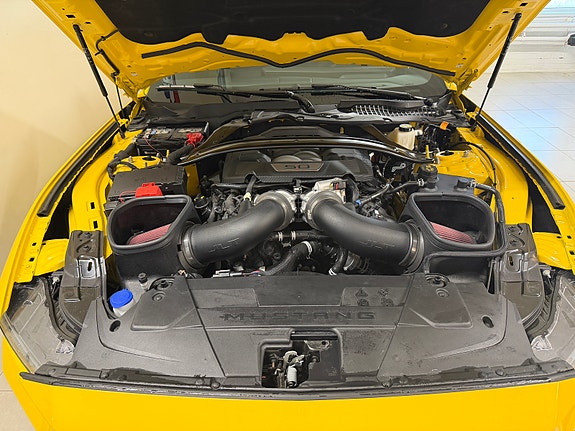 Ford Mustang 8 of 8
