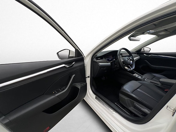 Skoda Octavia 10 of 30