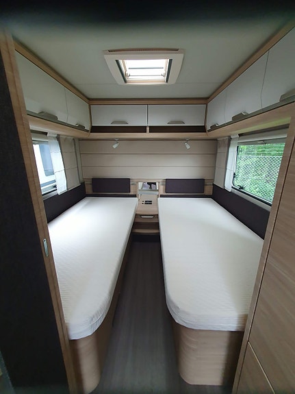 Knaus Sudwind 540 UE Långbäddar 60 Years Edition ”Höstpris 5 of 16