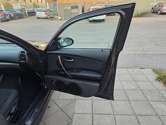 BMW 120d 14 of 30