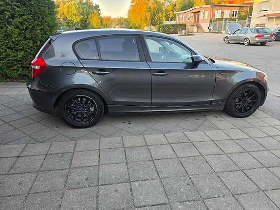 BMW 120d 21 of 30