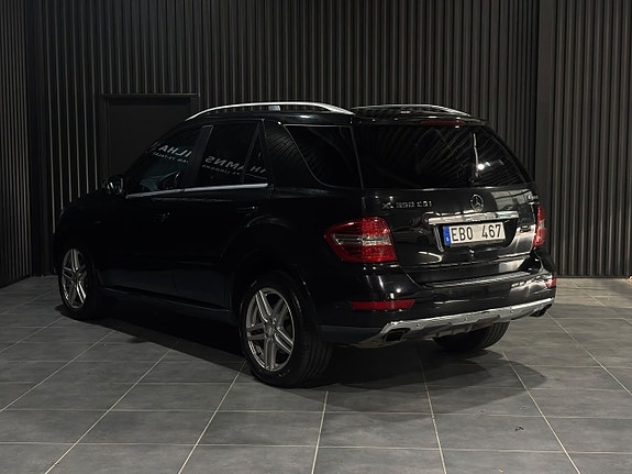 Mercedes-Benz ML350 6 of 20