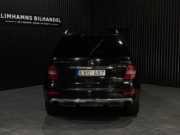 Mercedes-Benz ML350 5 of 20