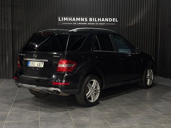 Mercedes-Benz ML350 4 of 20