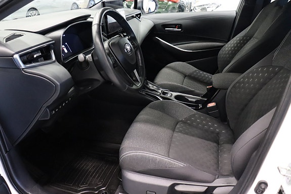 Toyota Corolla 7 of 27