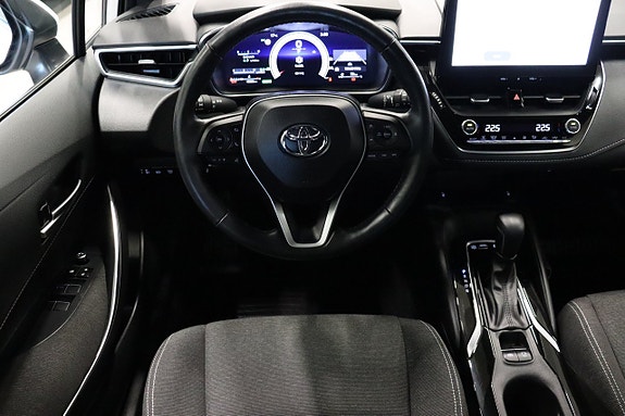 Toyota Corolla 11 of 27