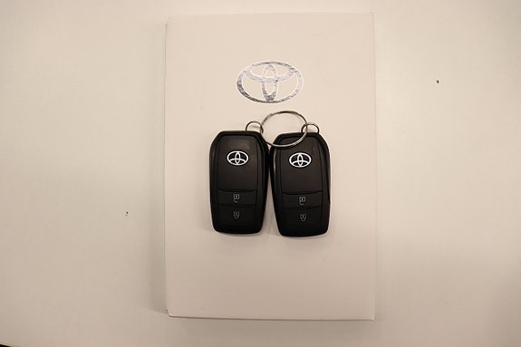 Toyota Corolla 27 of 27