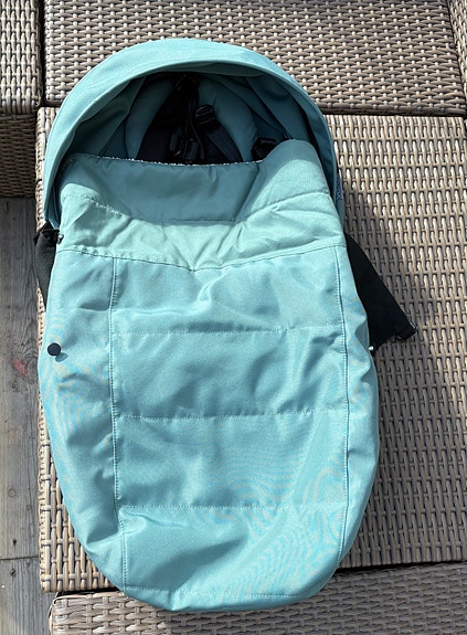 Product image 1 of 9