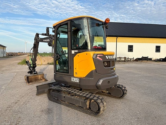 Volvo ECR35D minigrävare, rototilt, svensksåld 6 of 7