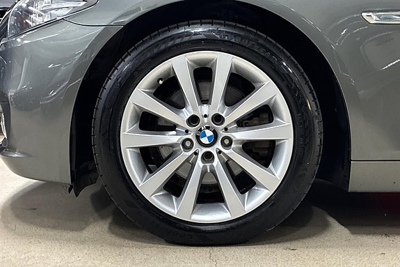 BMW 520d 11 of 30
