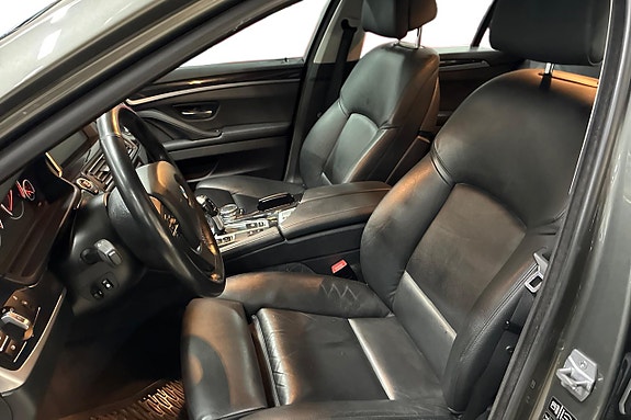 BMW 520d 13 of 30