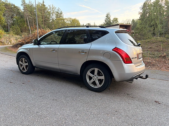 Nissan Murano 2 of 9