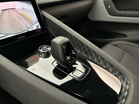 Polestar 2 24 of 30