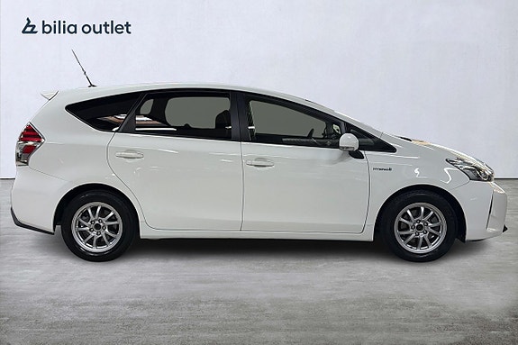 Toyota Prius+ 5 of 27