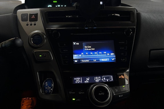 Toyota Prius+ 20 of 27