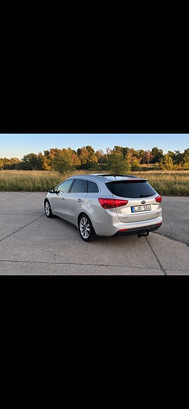 Kia Ceed 4 of 19