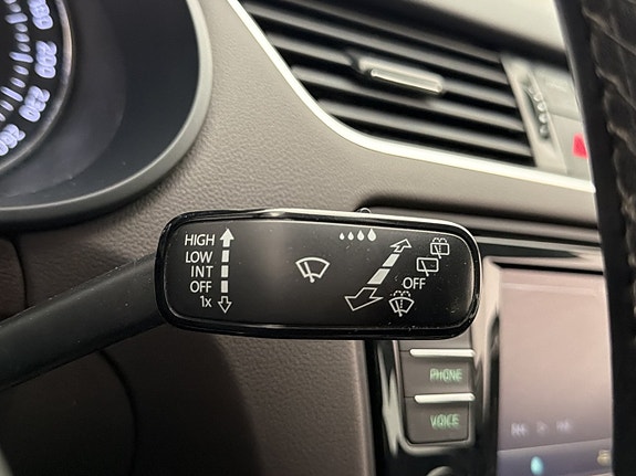Skoda Octavia Scout 24 of 29