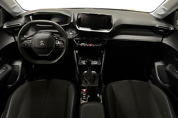 Peugeot 208 12 of 23