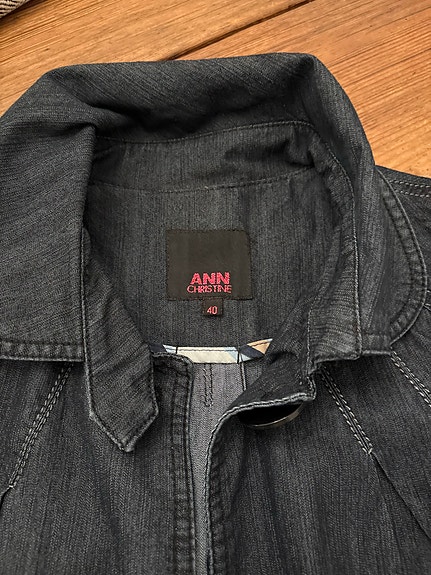 Product image 1 of 8
