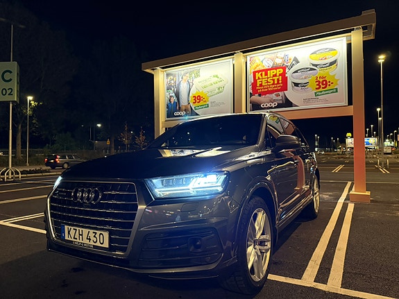 Audi Q7 20 of 24