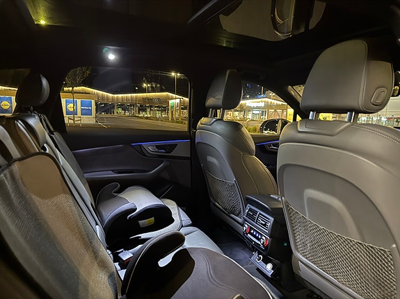 Audi Q7 14 of 24