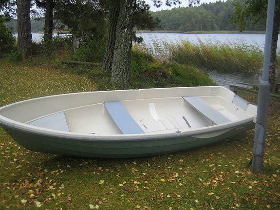 Terhi 385 roddbåt med elmotor 3 of 4