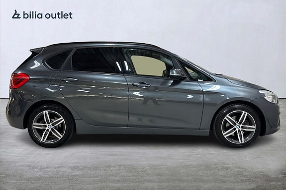 BMW 218d 5 of 24